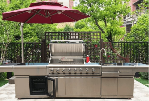 Outdoor kitchen